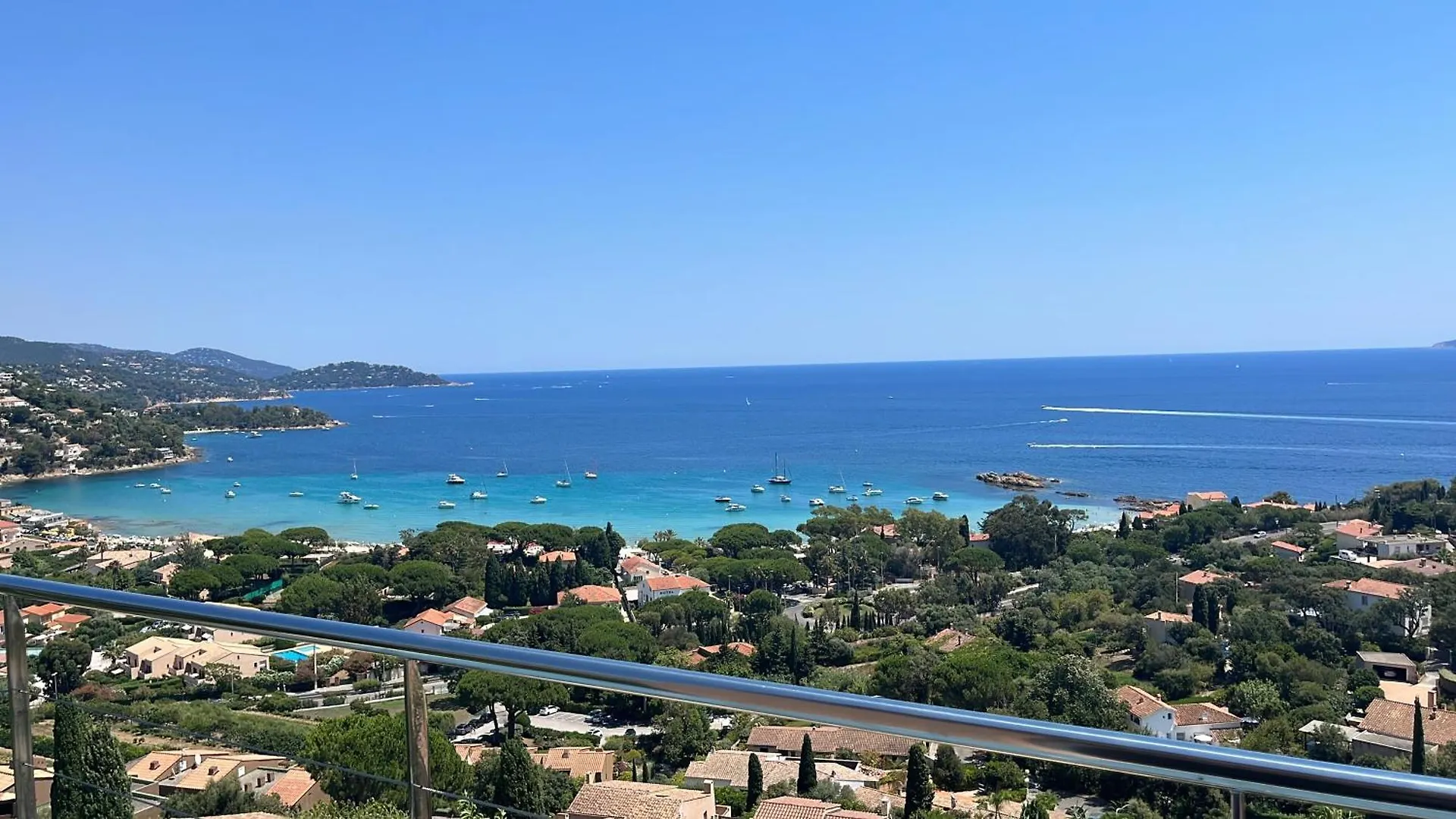 La Plage De Saint Clair A Pied Le Lavandou 0*,